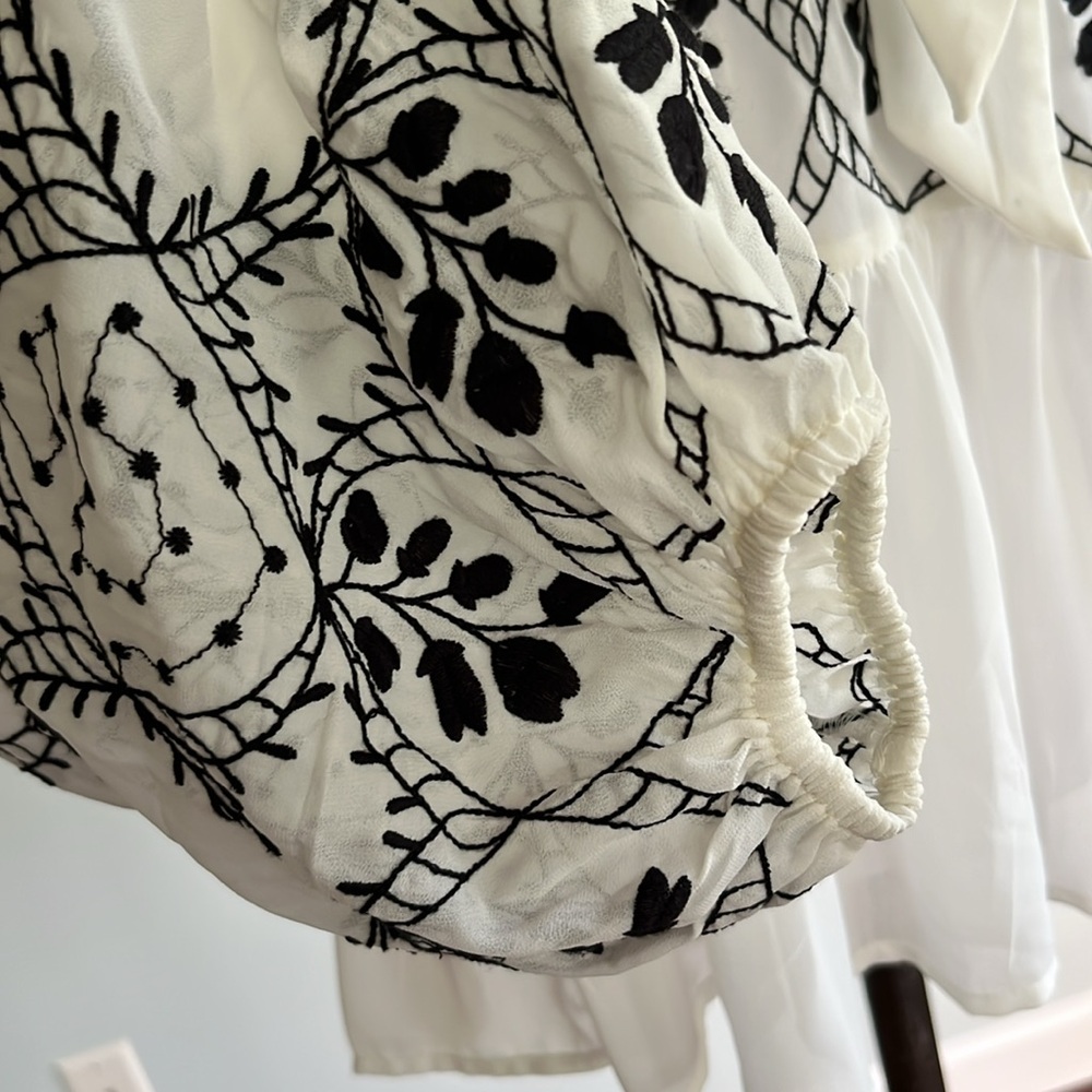 BY ANTHROPOLOGIE LONG-SLEEVE TIE-NECK EMBROIDERED BLOUSE - Picture 12 of 13